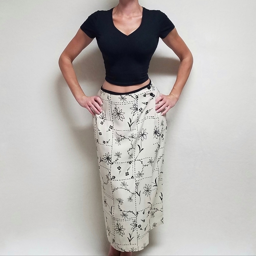 Vintage Studio C Beige Black Patchwork Floral High Rise Midi Wrap Skirt 12 - Picture 2 of 13